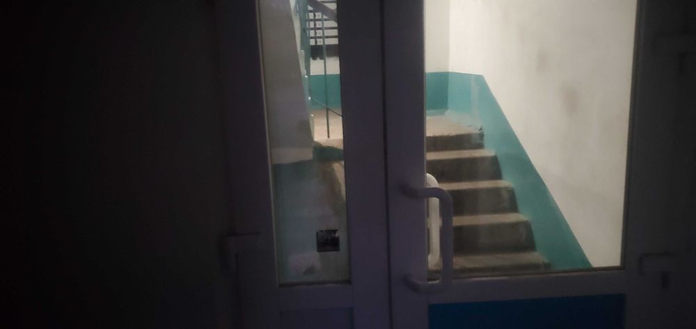 сдам 2комн квартиру на Карпенко Карого