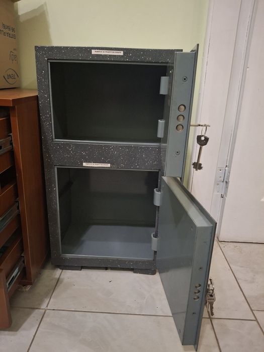 Сейф  бухгалтерський Дніпро
