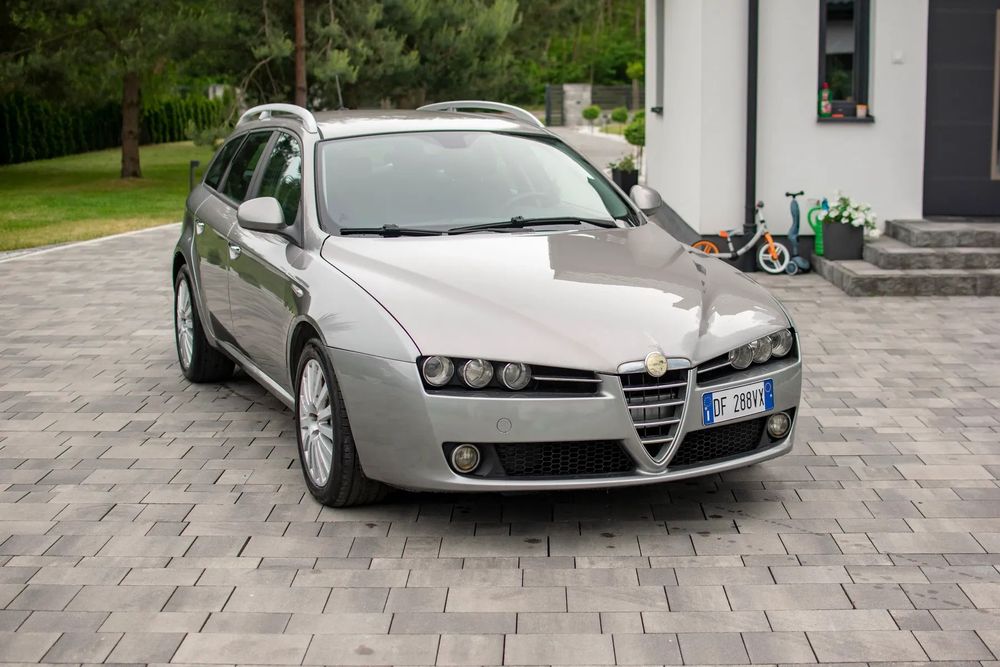 Alfa Romeo 159