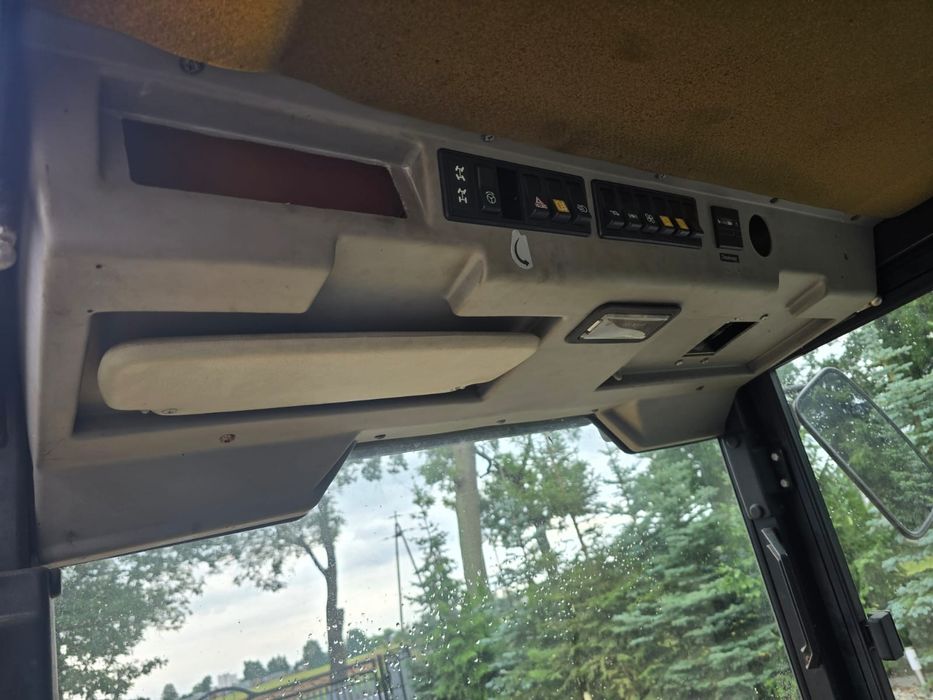 Multicar 501-85 4x4 Wywrotka Zamiatarka Tremo  Kramer