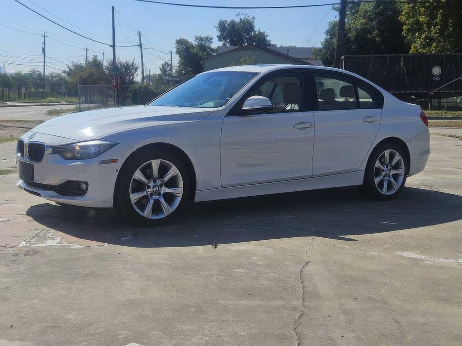 BMW 3 Series 320i xDrive      2014