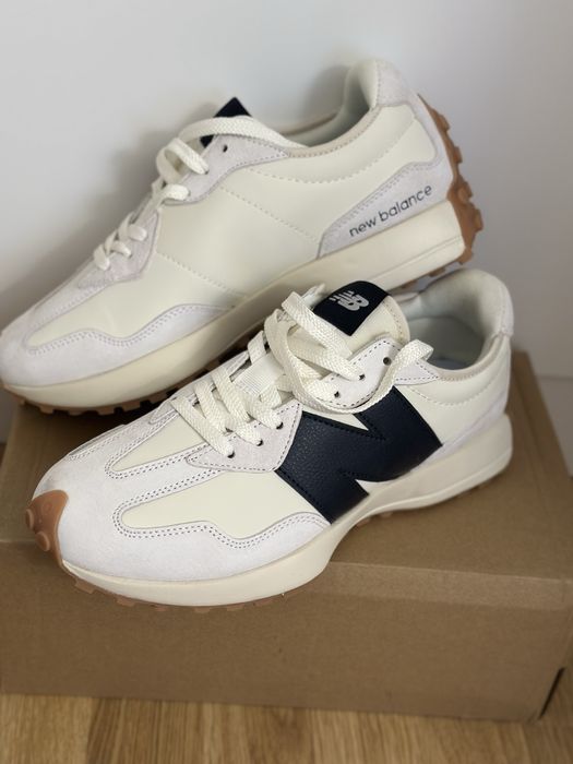 Buty sportowe męskie New Balance 327