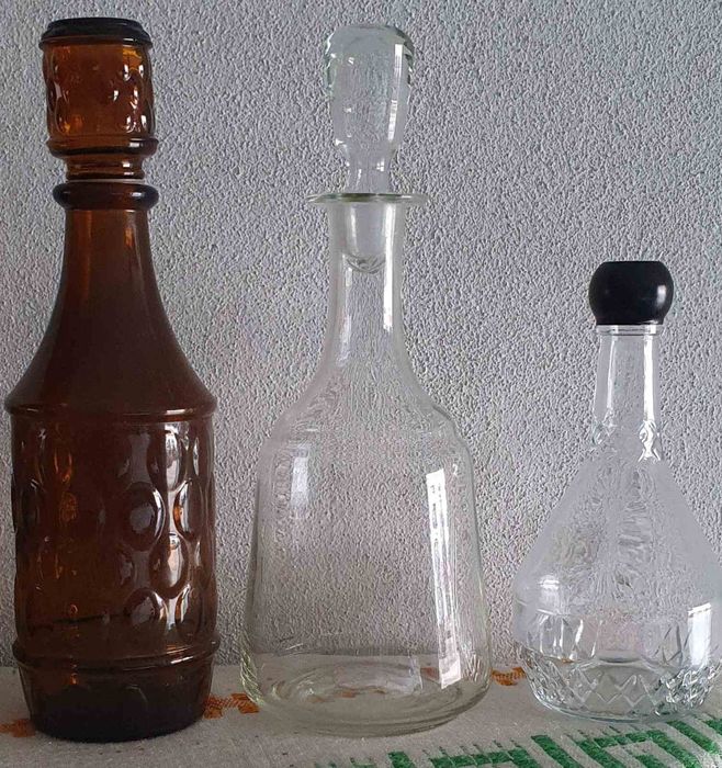 Antique Bottles443513139679744004