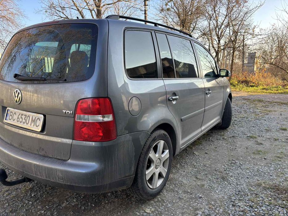 Фольцваген тоуран 1.9 TDI
