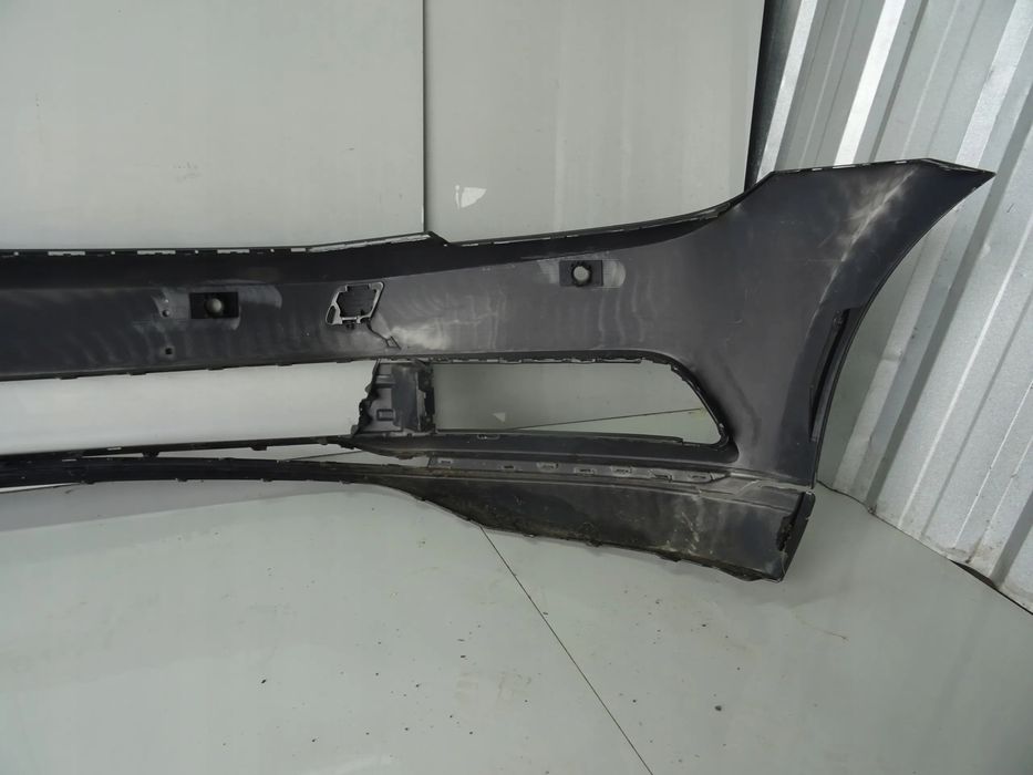 VW Passat B8 14-19 Highline Zderak Przód Oryginalny