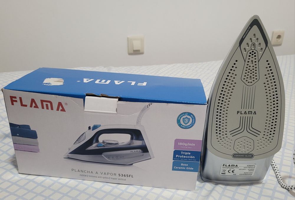 Ferro a Vapor Flama