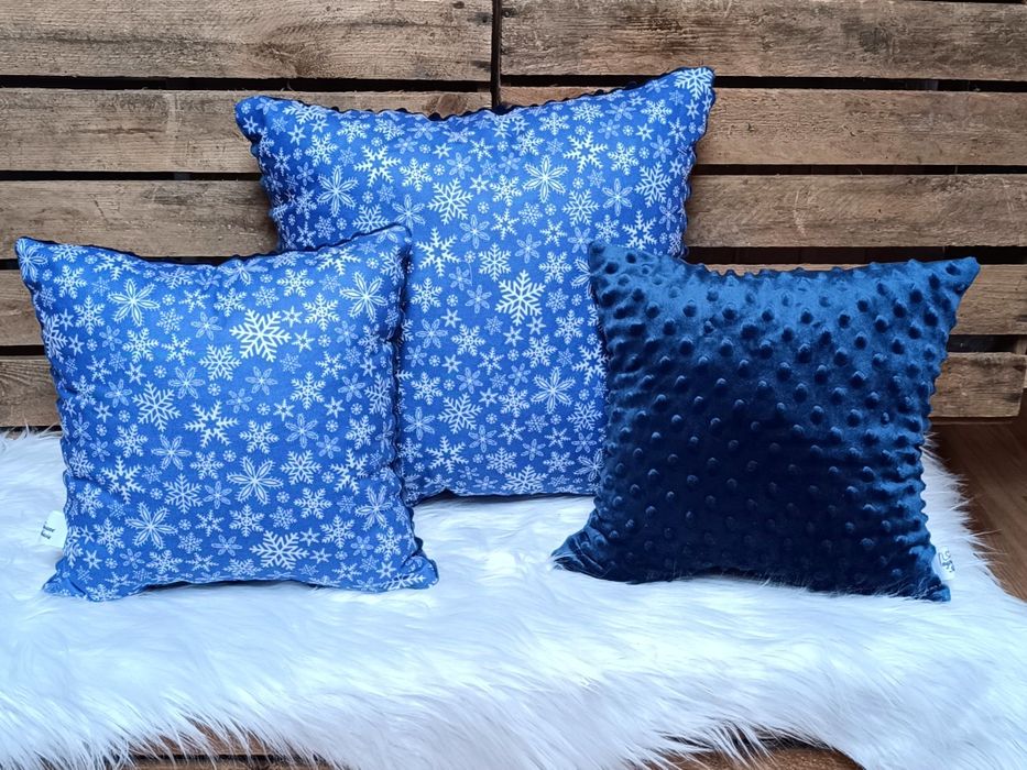 Zestaw poduszek 30x30cm świąteczne granatowe