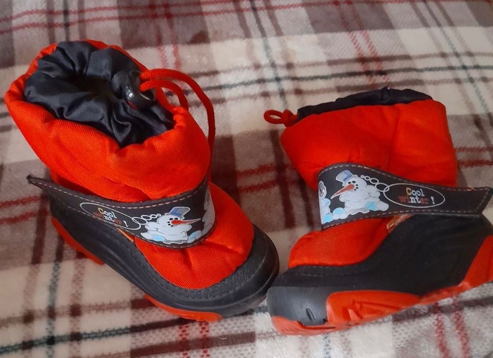 350 грн Чоботи дутіки дитячі сноубутс Демари