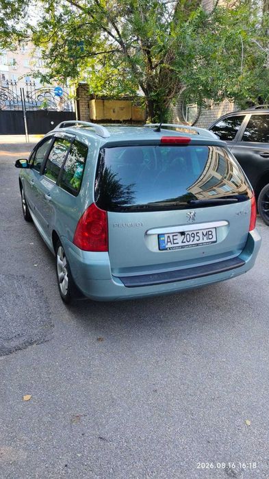Автомобіль Peugeot 307sw