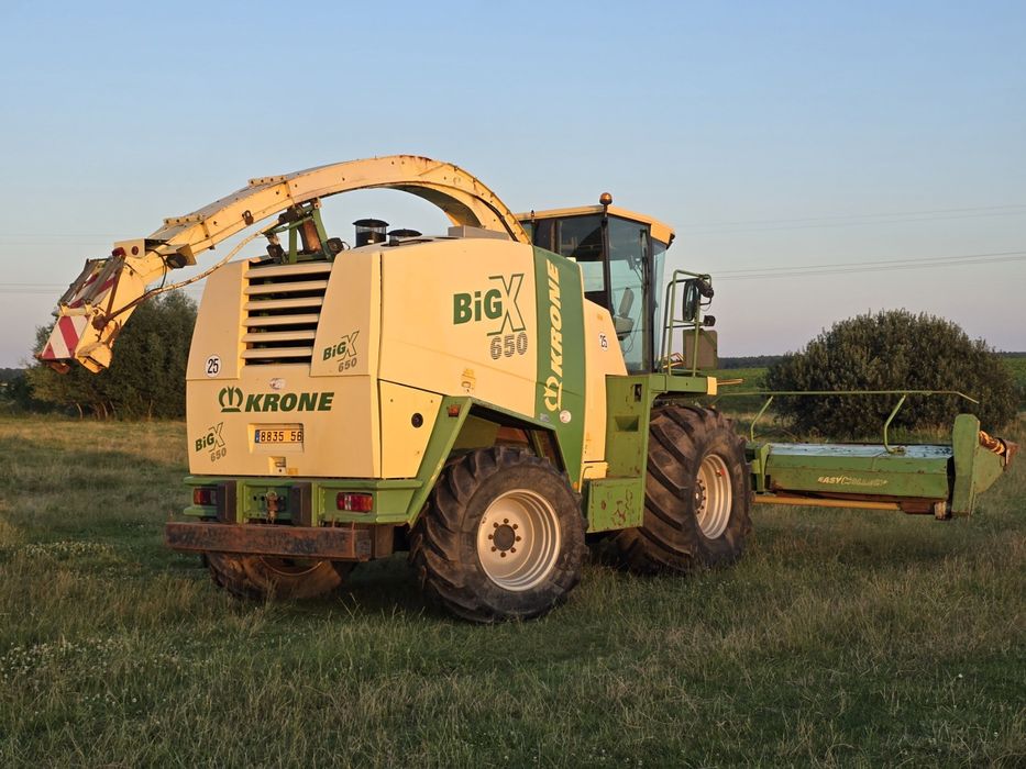 Комбайн свіжопривезений кормозбиральний krone 650