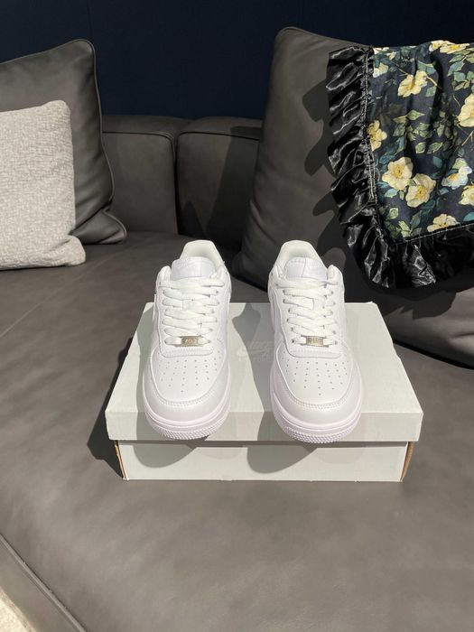 Buty sportowe Nike_Air_Force_1_Low_07_White_ Rozmiar.39