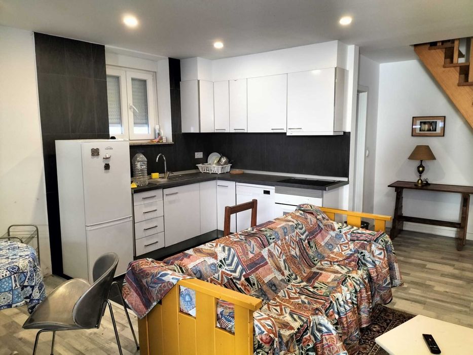 Casa para arrendar no Centro do Porto (T2)