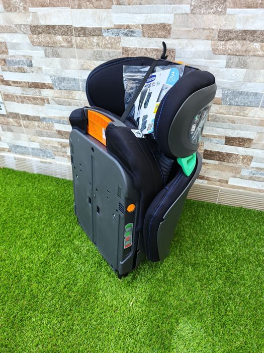 Cadeira Chicco Fold & Go Isofix