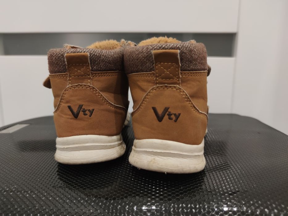 Buty chłopięce, buty przejściowe