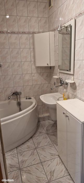 Katowice - Bogucice, ul. Wajdy, czteropokojowe