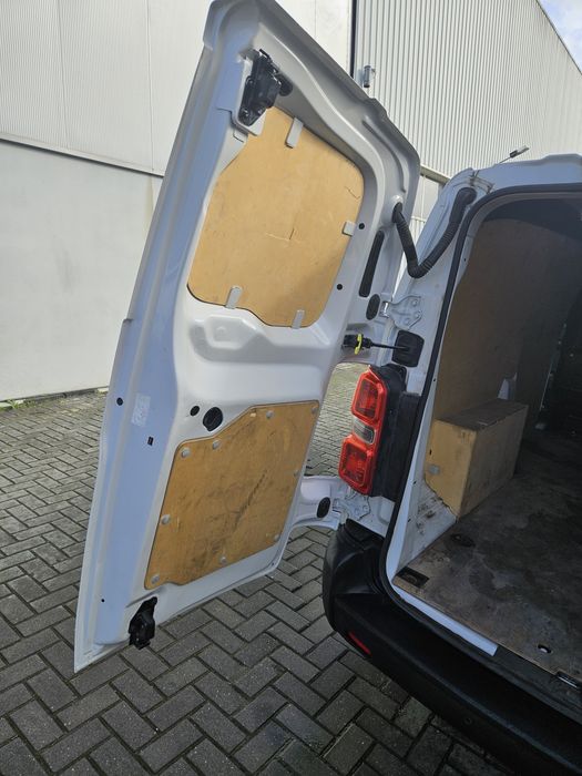 Citroen e-Jumpy XL 75kw