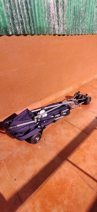 Carrinho de criança bengala