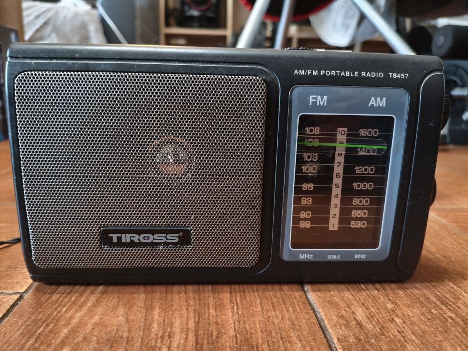 Radio przenośne Tiross TS457 stan BDB
