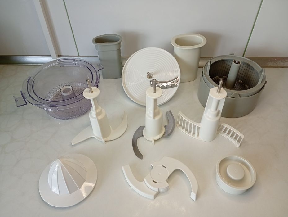 Кухонний комбайн Braun К700 насадки. Запчасти для кухонного комбайна