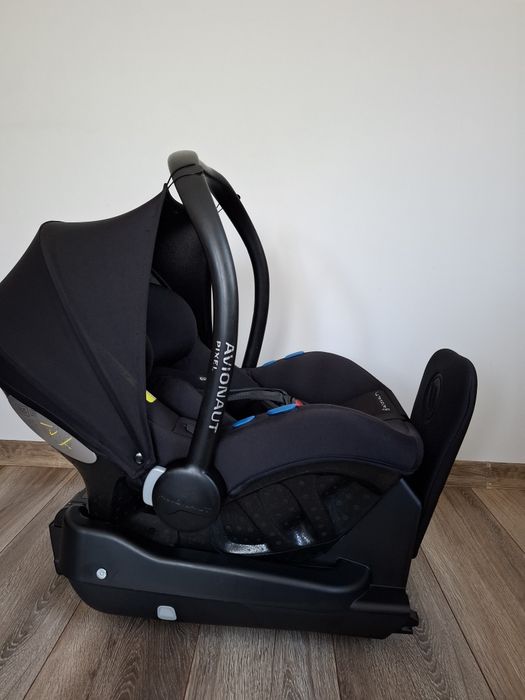 Avionaut Pixel z bazą Avionaut IQ ISOFIX.