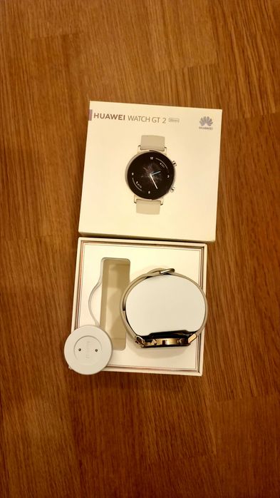 Huawei Watch GT 2 42mm + 4 Braceletes Novas + Caixa + Carregador
