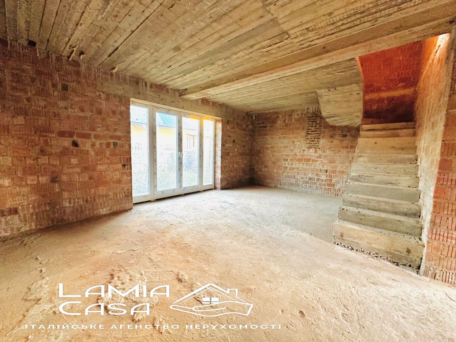 Таунхаус по вул. Спортивна (5 хв від трц Депот)