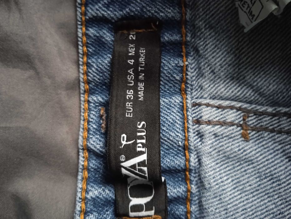 Джинси ідеальний стан