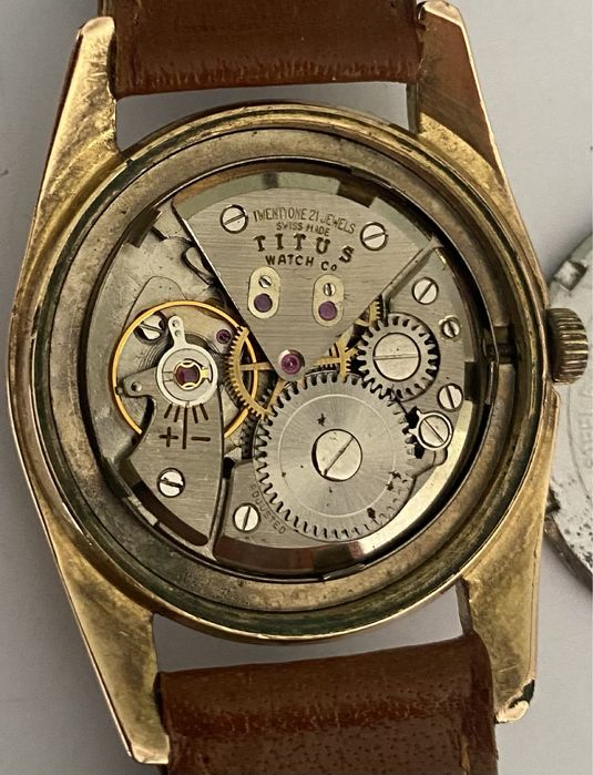 Relógio TITUS Watch Co, mecânico antigo