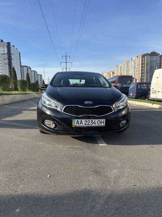 Продам Kia Ceed 2013