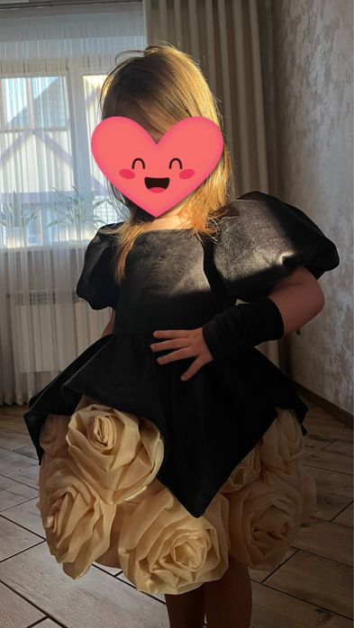 Сукня для дівчинки 3-4 рочки