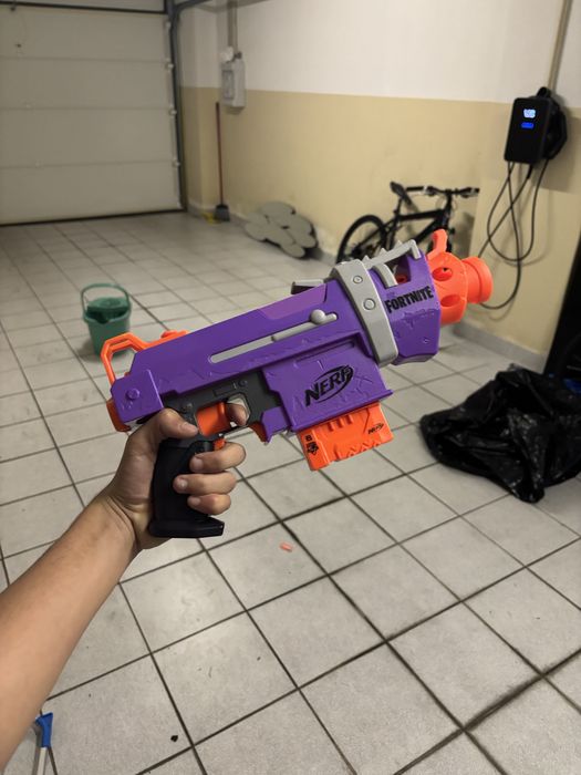 Nerf Fortnite SMG-