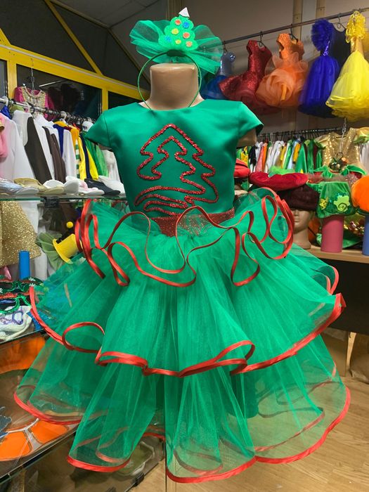 Прокат карнавальних костюмів Чернівці.  Сукні на випускний. Вишиванки