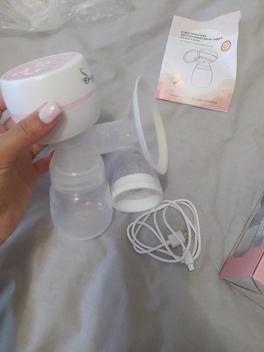 Молоковідсмоктувач електричний.