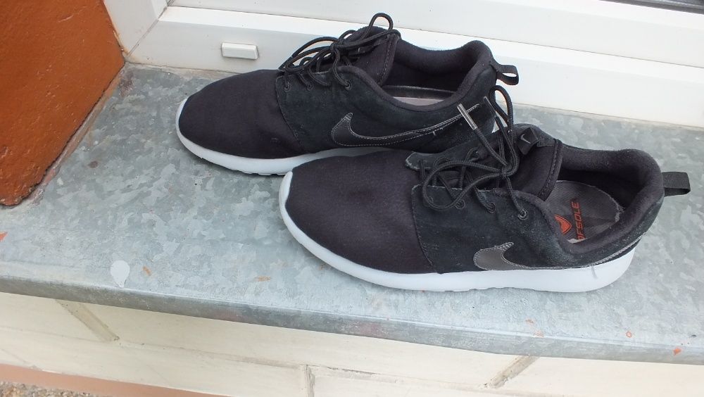 Super buty sportowe marki Nike w roz 46