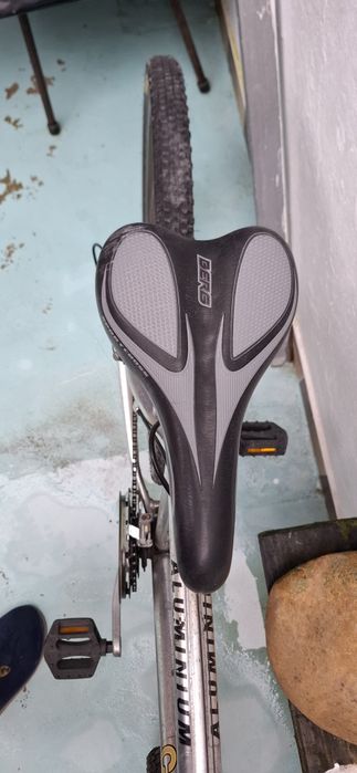 Bike Alumínio 21 velocidades .  Shimano