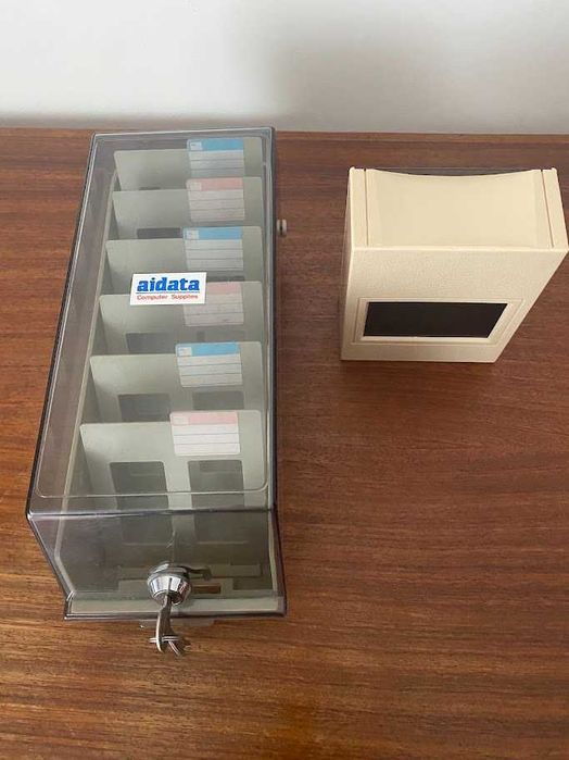 Set of floppy disk storage boxes64552718262401124