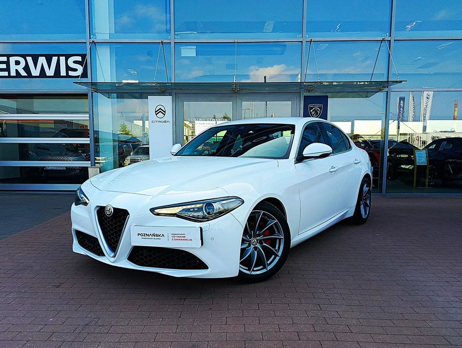 Alfa Romeo Giulia Polski salon | Serwis w ASO |