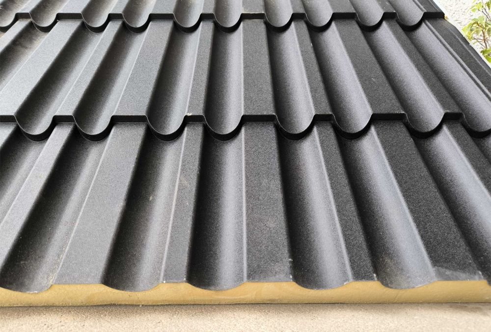 Telha MARSELHA Vermelha - Painel Sandwich 40mm - Cor Vermelho 8004