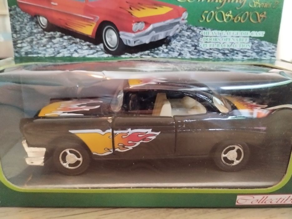 Carro clássico preto nº18 diecast 1:43