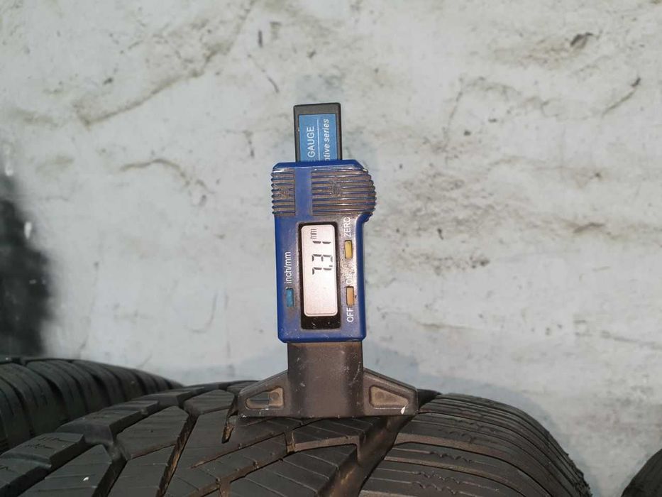 Cztery Opony zimowe 215/65R16 7mm Semperit Speed-Grip 2
