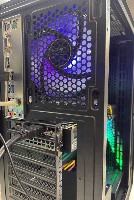 Ігровий ПК RX 6800 16Gb/RYZEN 5 3500x 6 ядер/16DDR4/500 SSD Игровой пк