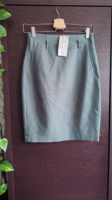 Spódnica elegancka ołówkowa Reserved 36 S.