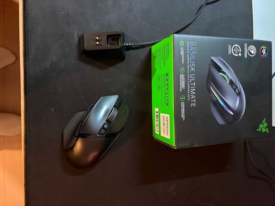 Razer Basilisk Ultimate & Mouse Dock
