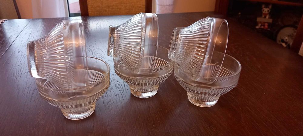 Ząbkowice kolekcja PRL  miseczki proj Kupczyk salaterki Ząbkowice