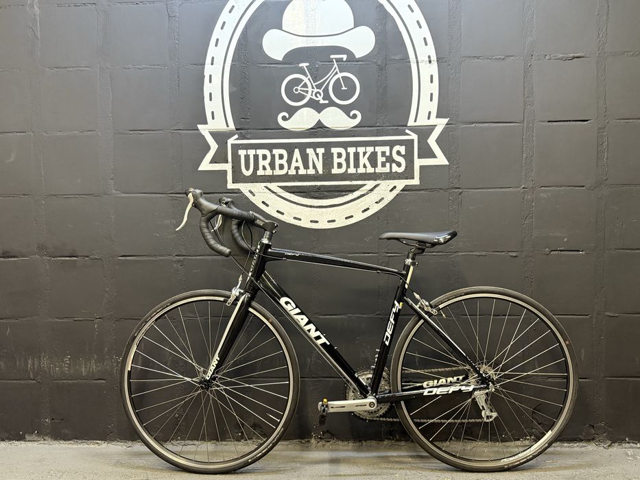 Rower szosowy Giant Defy Kolarzówka Shimano 54 cm Urban Bikes