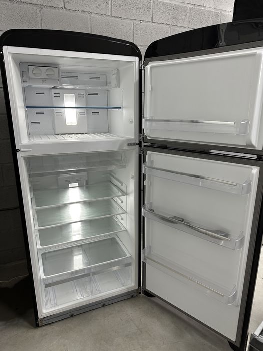 Холодильник Smeg FAB50RBL