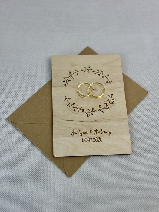 Drewniana kartka okolicznościowa