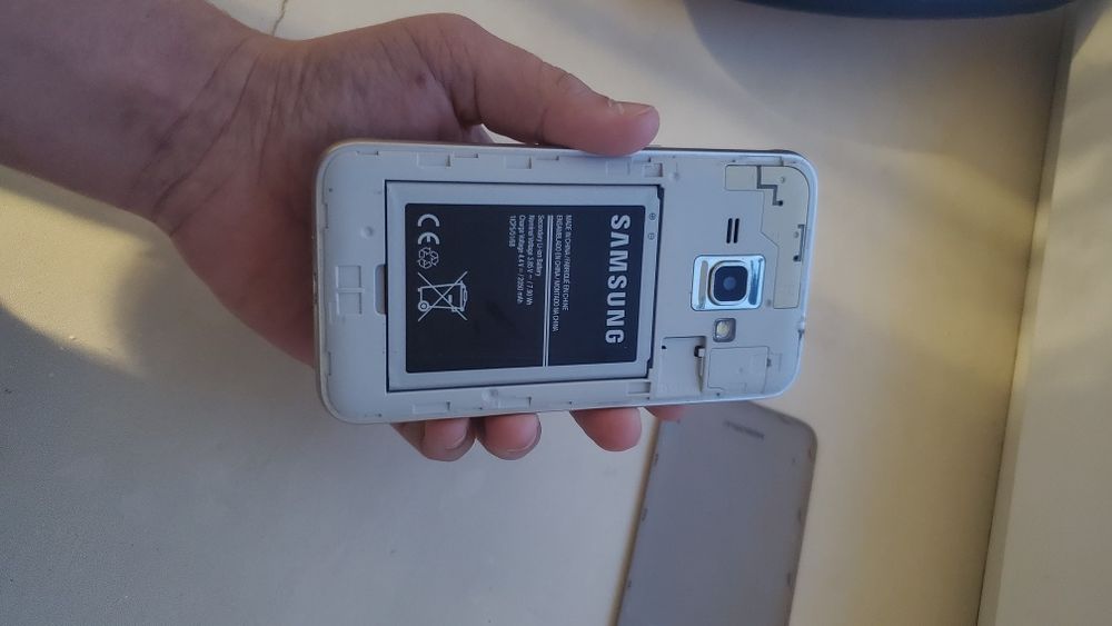 Samsung J1 2016 8gb