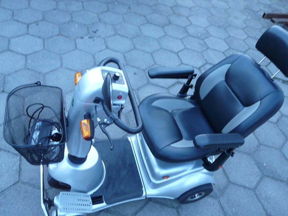 Wózek inwalidzki QUINGO +