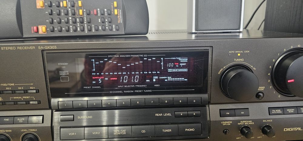 Unikatowy amplituner Technics SA-GX303 wraz z pilotem i przetwornica.